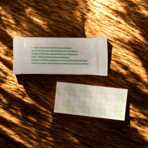 Plaques de glu pour mites alimentaire